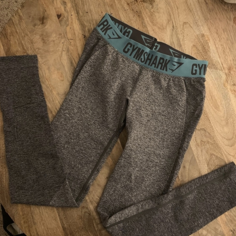 Gymshark Flex Sports Bra and Pants size S in gray and blue (both included)